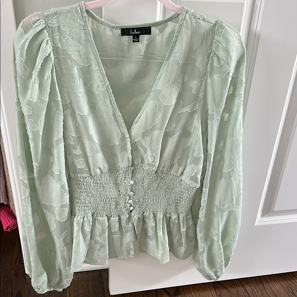 Lulu's Mint Green Blouse